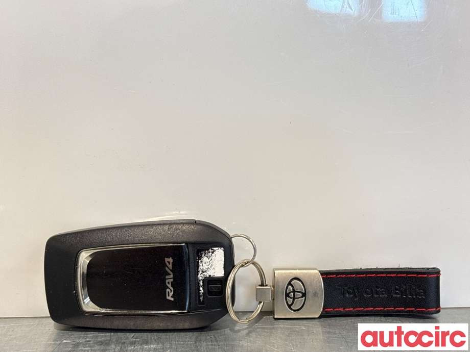 Nøkkel til Toyota RAV4 2019-->> (Type V)  (TOYOTA|8990H42420||8990H42422)