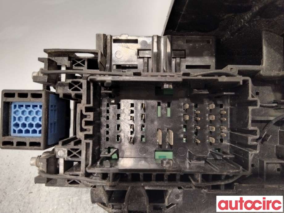 Sikringsboks til Tesla Model S 2016-2021 (Fase 2) (TESLA|1034405-00-D|)