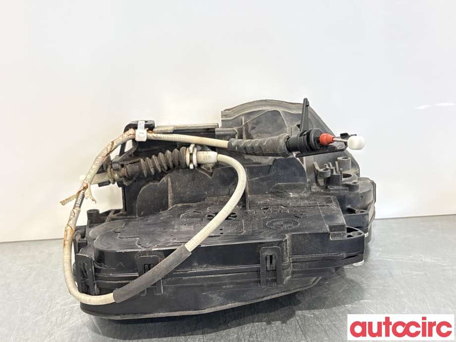 Låsekasse høyre foran til BMW 3-Serie 2005-2011 (E90/E91/E92/E93) (E90/E91/E92/E93) (BMW|51217202146||7059974)