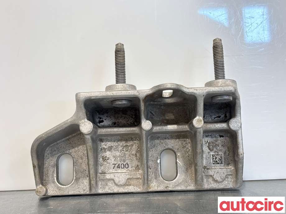 Motorfeste til Mercedes EQE 2022-->> (MERCEDES|A2973307400|)