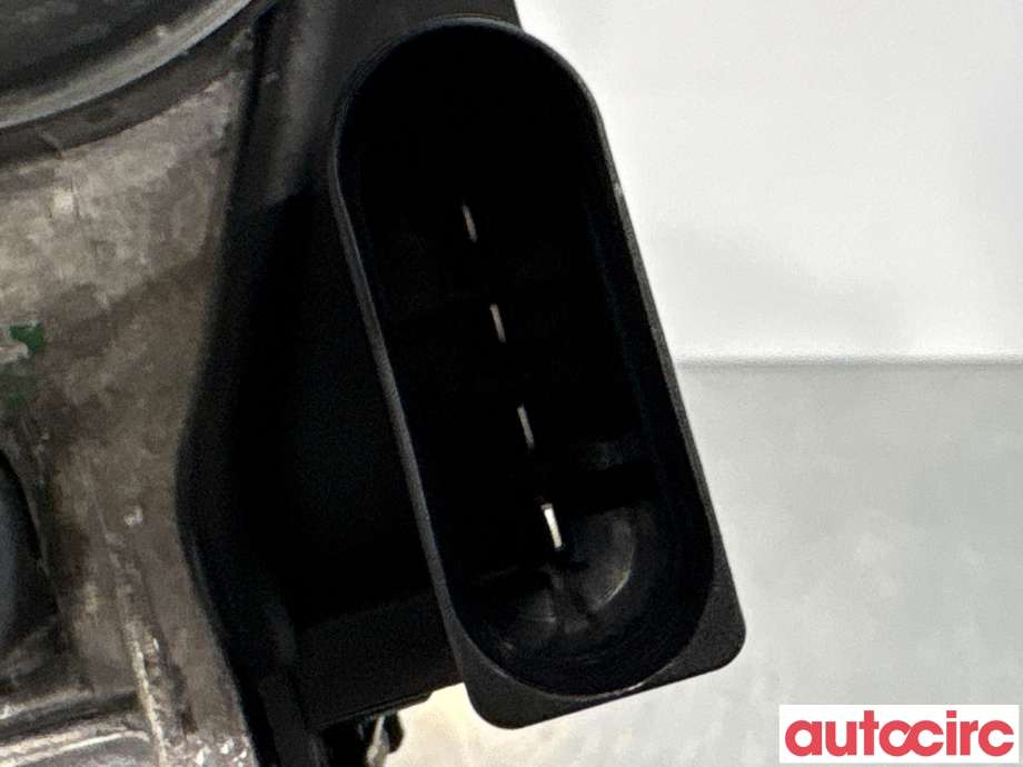 Viskermotor frontrute til Mercedes EQE 2022-->>  (MERCEDES|A2978209901|1397225090|A2978207301)