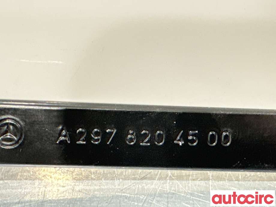 Viskerarmer frontrute til Mercedes EQE 2022-->>  (MERCEDES|A2978204500|97107349)