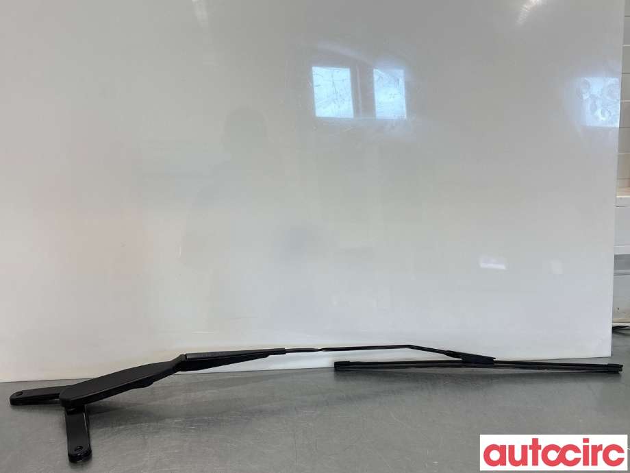 Viskerarmer frontrute til Mercedes EQE 2022-->>  (MERCEDES|A2978204700|97107349)