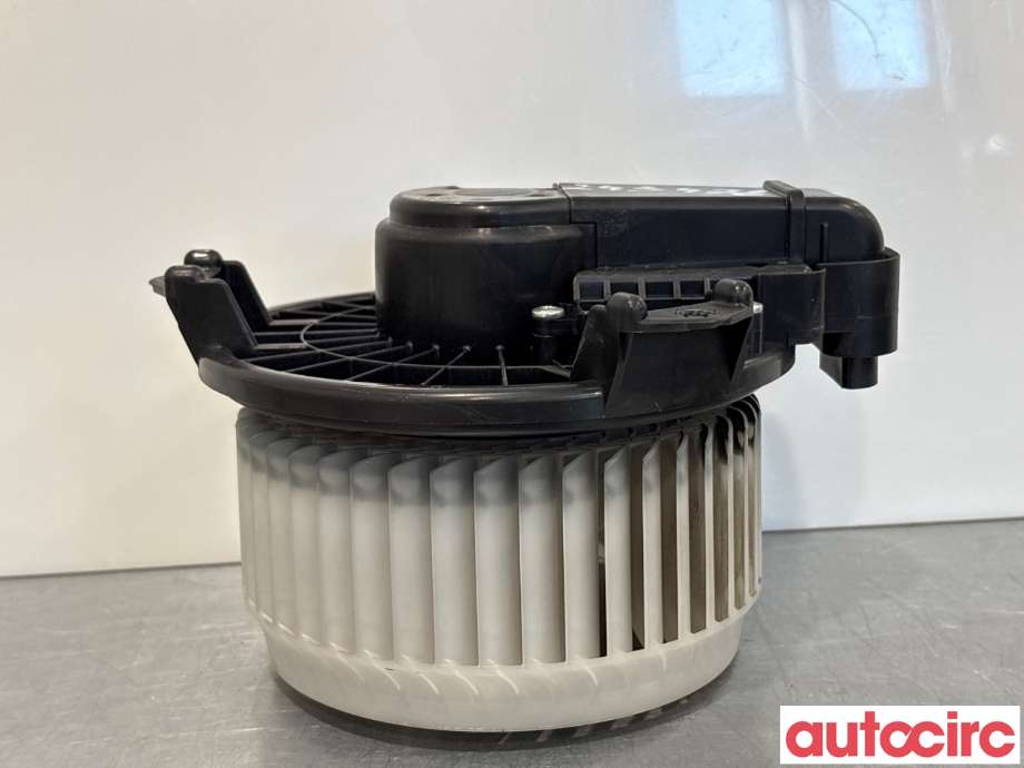 Varmeapparat motor til Toyota Yaris 2012-2014 (Type III, Fase 1) (TOYOTA|871030D220|)
