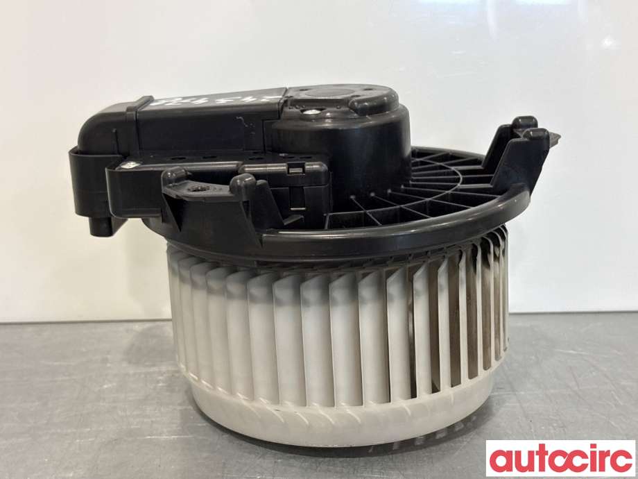 Varmeapparat motor til Toyota Yaris 2012-2014 (Type III, Fase 1) (TOYOTA|871030D220|)