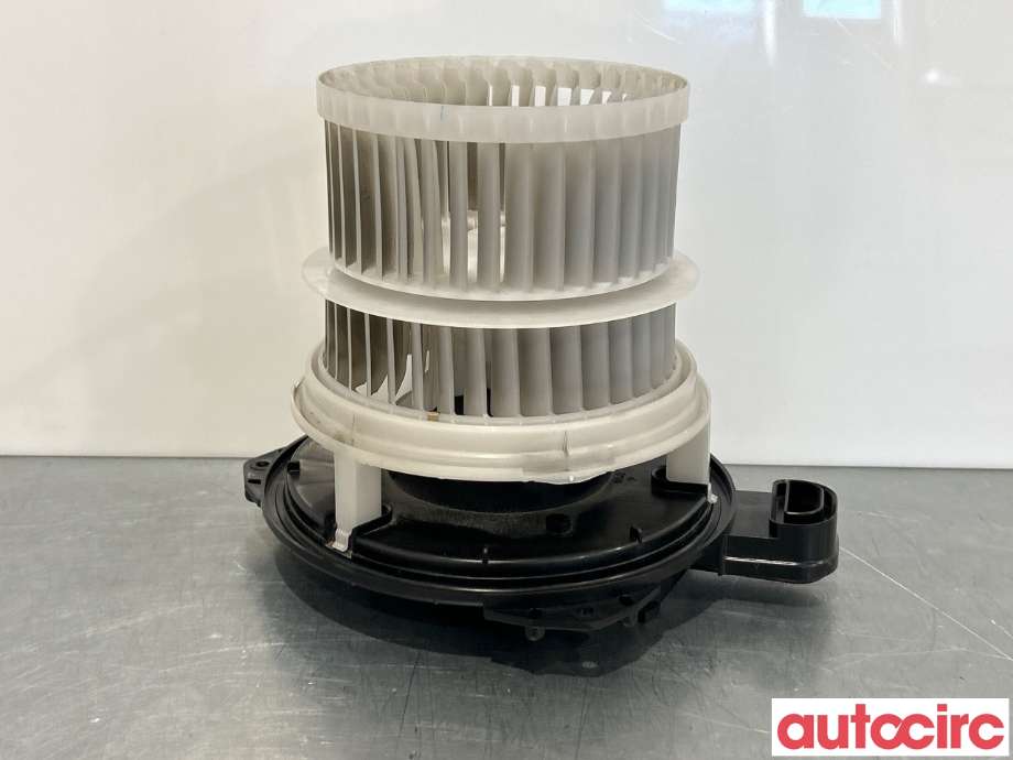Varmeapparat motor til Toyota RAV4 2019-->> (Type V) (TOYOTA|8710342120|)