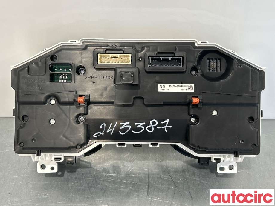Instrumentpanel til Toyota RAV4 2019-->> (Type V) (TOYOTA|8380042N90|257580-4146|83800-42N90)