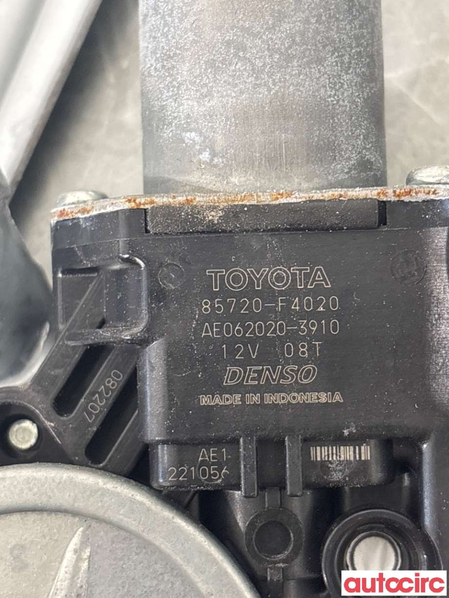 Ruteheis høyre bak til Toyota C-HR 2016-->> (TOYOTA|69830F4010||85720-F4020)