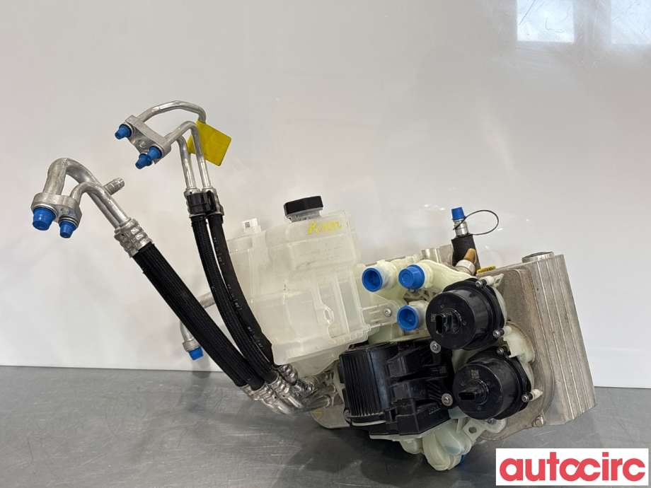 Varmeapparat diverse til Tesla Model Y 2021-2024 (Type I) (TESLA|1547595-02-H|)