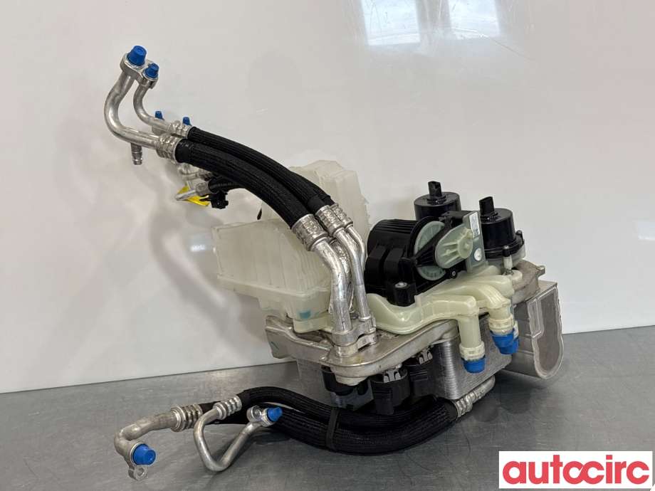 Varmeapparat diverse til Tesla Model Y 2021-2024 (Type I) (TESLA|1547595-02-H|)