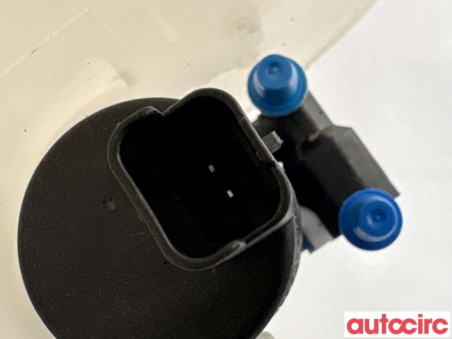 Spylertank til Renault Clio 2012-2016 (Type IV, Fase 1)  (RENAULT|289104294R|)