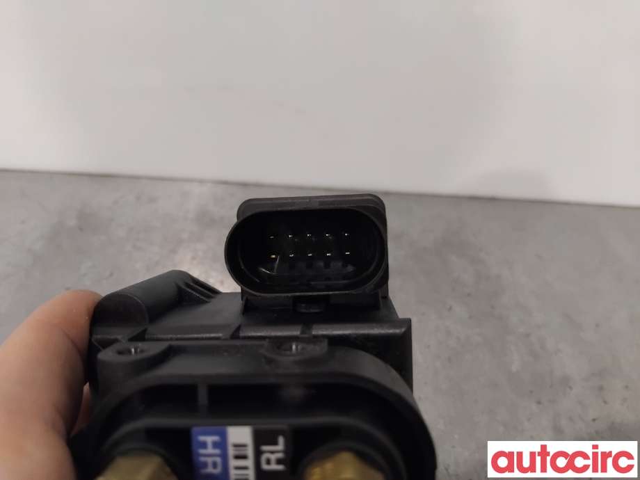 Kompressor nivå/luft til Audi A6, Allroad 2015-2019 (Type III, Fase 2) (C7) (C7) (AUDI|4H0616013|4H0616013A|4H0616013D)