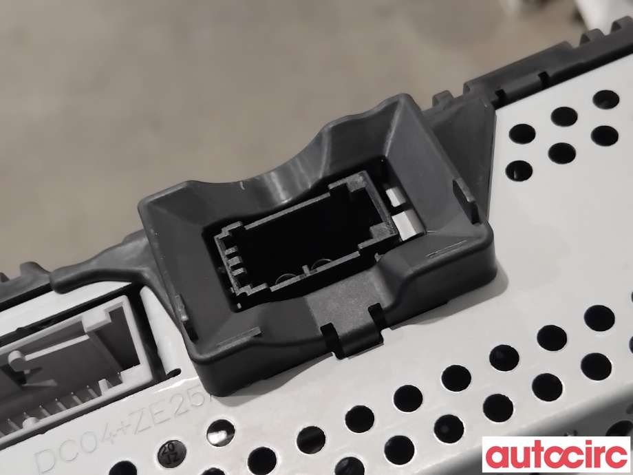 Instrumentpanel til Audi A6, Allroad 2015-2019 (Type III, Fase 2) (C7) (C7) (AUDI|4G9920950M|0263725097|4G9920951C)