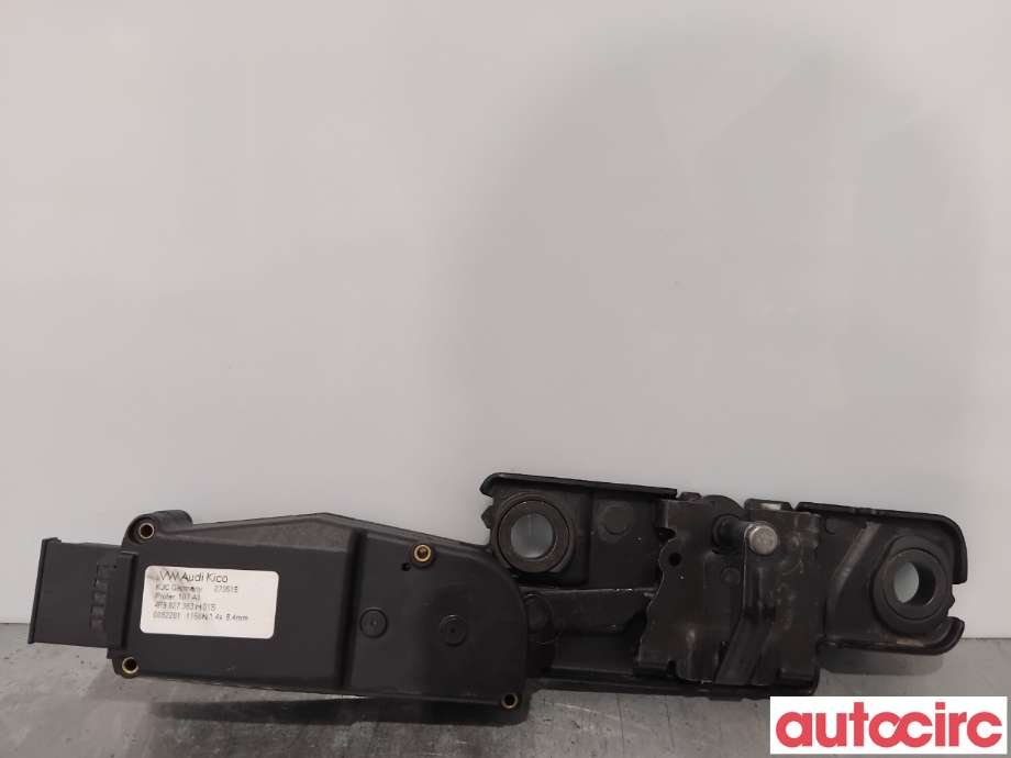 Baklukelås til Audi A6, Allroad, 2015-2019 (Type III, Fase 2) (C7) (C7) (AUDI|4F9827383H)