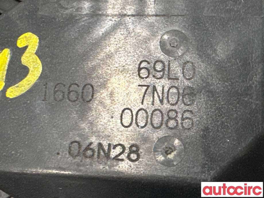 Spjeldhus til Suzuki Swift 2011-2017 (SUZUKI|13400-71L00|)