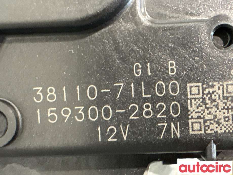 Viskermotor frontrute til Suzuki Swift 2011-2017 (SUZUKI|38100-71L00|159300-2820|38110-71L00)