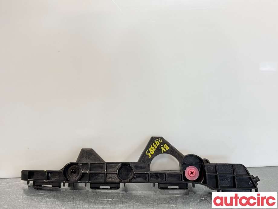 Diverse deler til Toyota RAV4 2013-2015 (Type IV, Fase 1) (TOYOTA|5215642010||52156-42010)