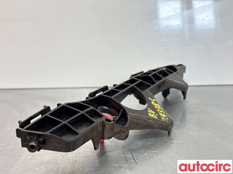 Diverse deler til Toyota RAV4 2013-2015 (Type IV, Fase 1) (TOYOTA|5215642010||52156-42010)