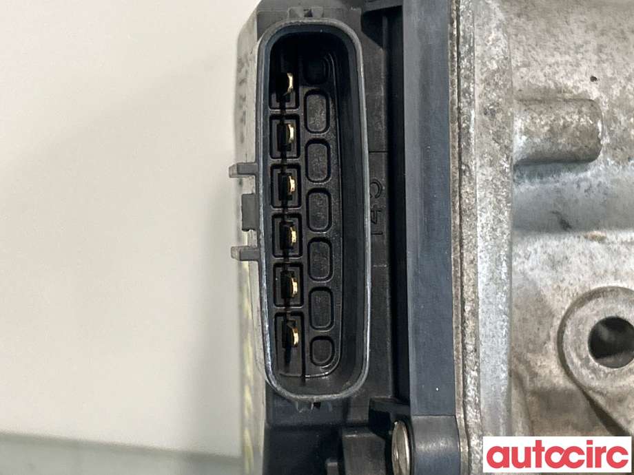 Spjeldhus til Toyota RAV4 2013-2015 (Type IV, Fase 1)  (TOYOTA|261000R020||26100-0R020)