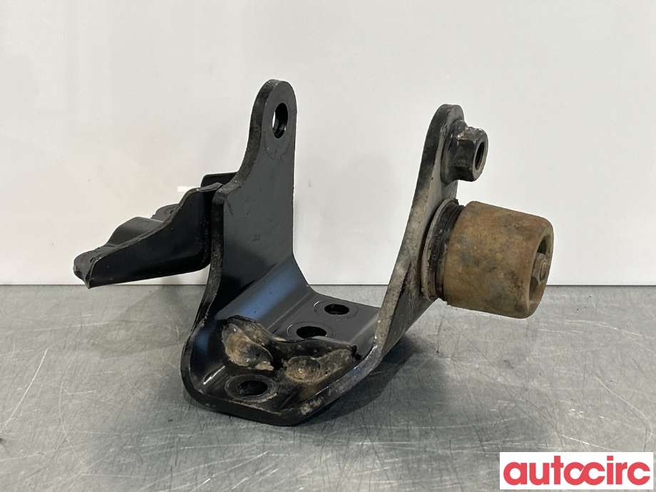 Motorfeste til Toyota RAV4 2013-2015 (Type IV, Fase 1) (TOYOTA|1232126070|)