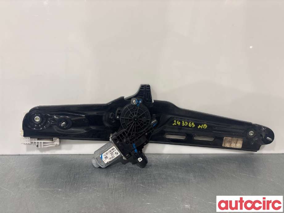 Ruteheis til BMW X3, 2010-2017 (F25) (F25) (BMW|51357382138)