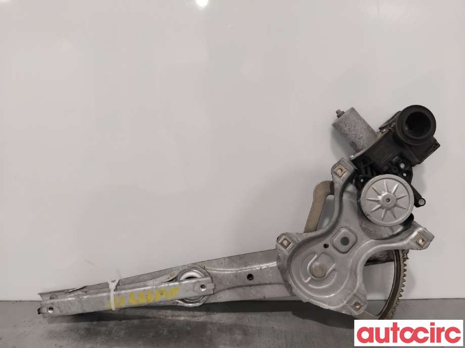 Ruteheis venstre foran til Toyota C-HR 2016-->> (TOYOTA|69820F4010|AE062020-3900|85720-F4010)