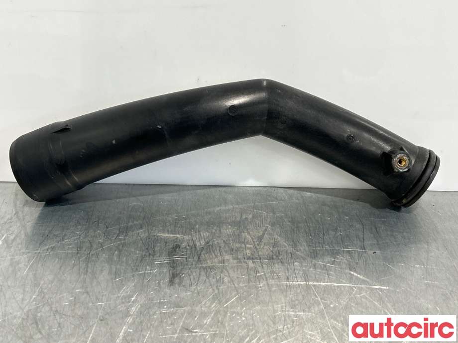 Turbo rør til Mercedes C-Klasse 2014-2018 (Fase 1) (W205) (W205) (MERCEDES|A2740980207|)