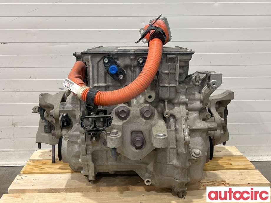 Motor elbil foran til Lexus RC, 2015-->> (LEXUS|3061046011)