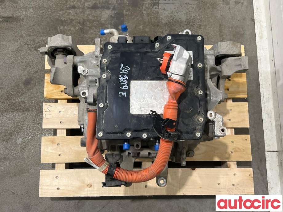 Motor elbil foran til Lexus RC 2015-->>  (LEXUS|3061046011|)