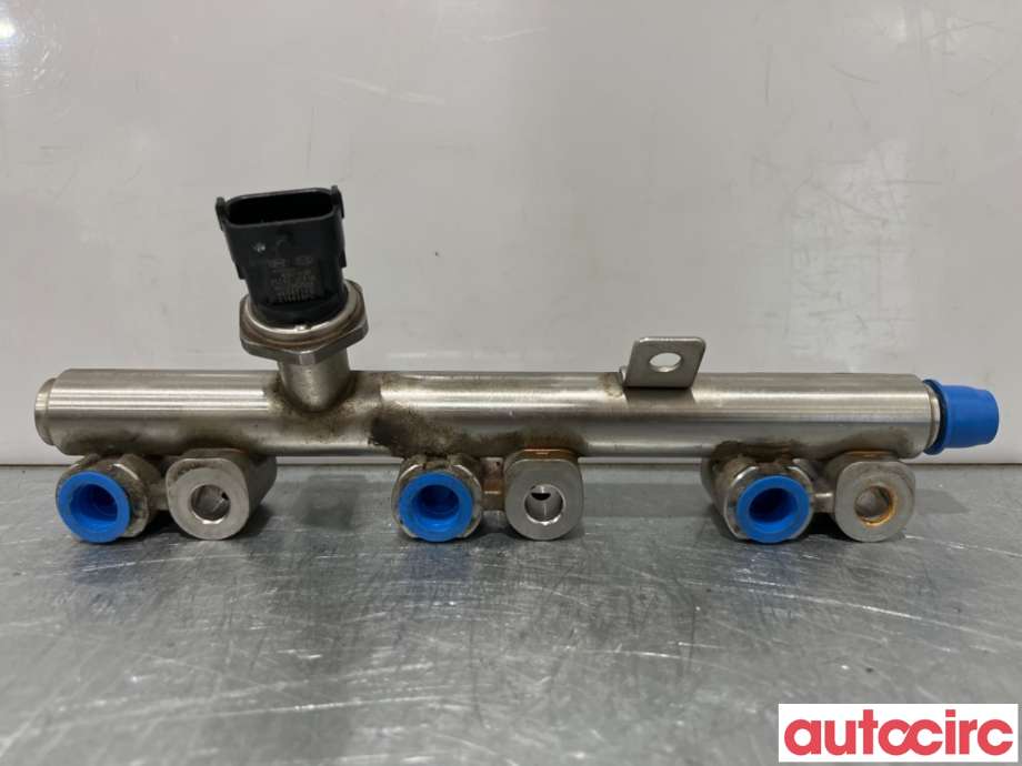 Dyseskinne (fuelrail) til Kia Cee