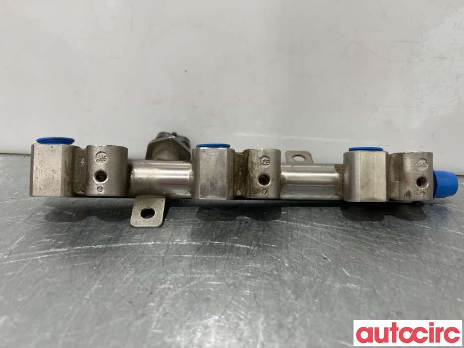Dyseskinne (fuelrail) til Kia Cee