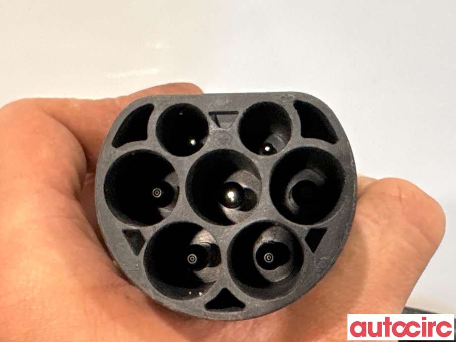 Batterilader kabel til Hyundai Ioniq 5 2021-->>  (HYUNDAI|NO NUMBER||99632ADS013A)