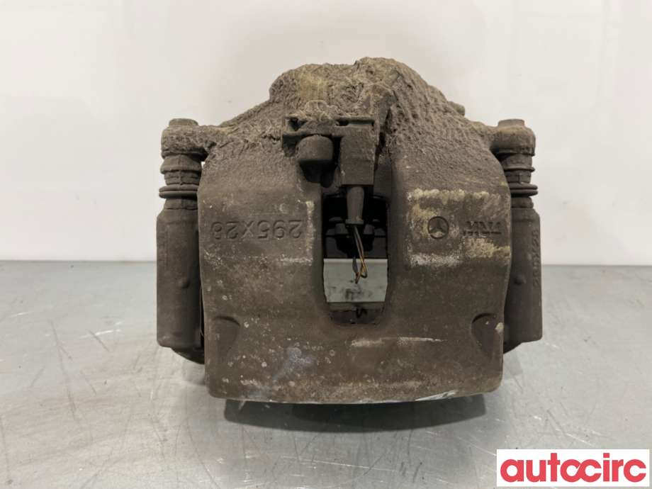 Bremsecaliper høyre foran til Mercedes E-Klasse, 2009-2013 (Fase 1) (W212) (W212) (MERCEDES|A2044212481)