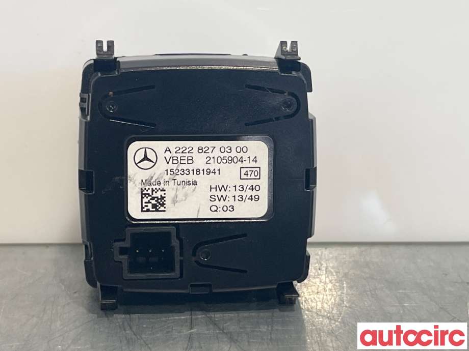 Instrument klokke til Mercedes C-Klasse 2014-2018 (Fase 1) (W205) (W205) (MERCEDES|A2228270300)