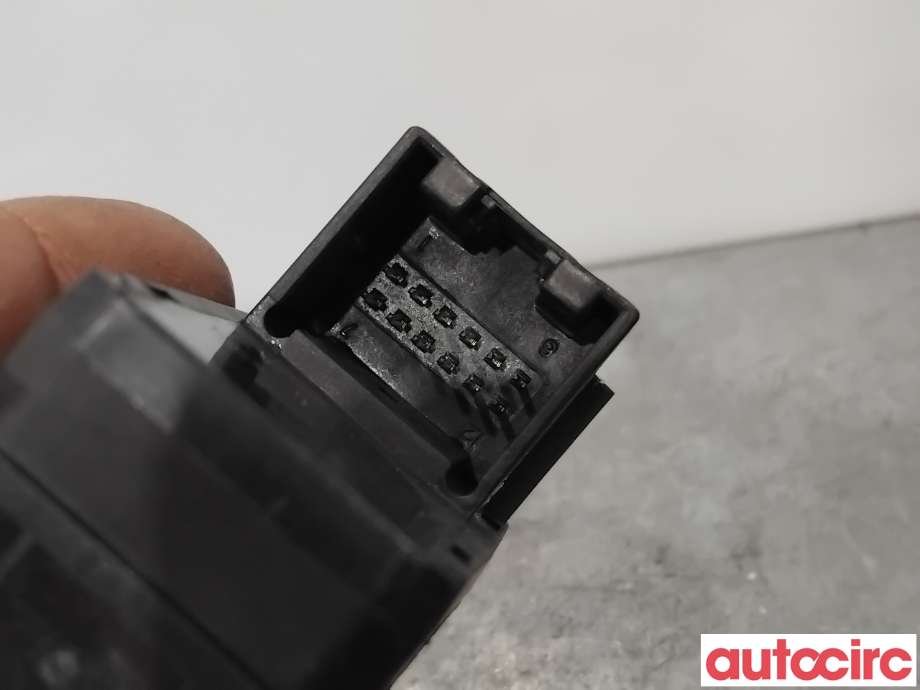 Bryter elektrisk håndbrekk/parkbrems til Audi Q5 2012-2017 (Type I, Fase 2) (AUDI|8K1927225E|)