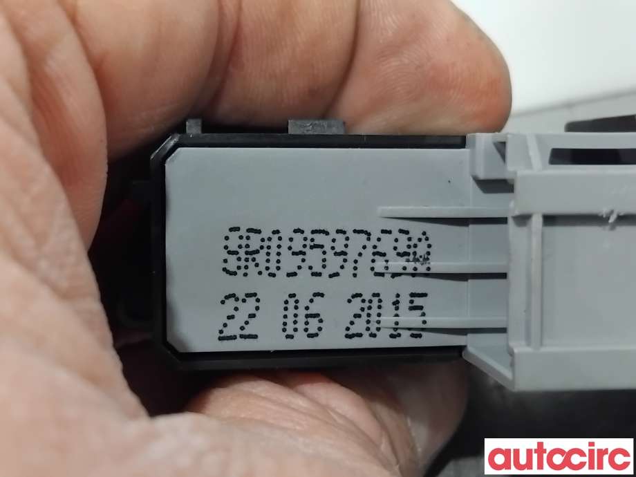Bryter diverse til Audi Q5 2012-2017 (Type I, Fase 2) (AUDI|8R0959769A|)