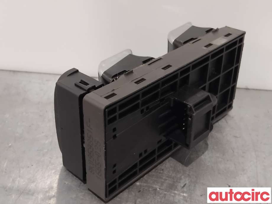 Bryter ruteheis til Audi Q5 2012-2017 (Type I, Fase 2)  (AUDI|8K0959851F|)