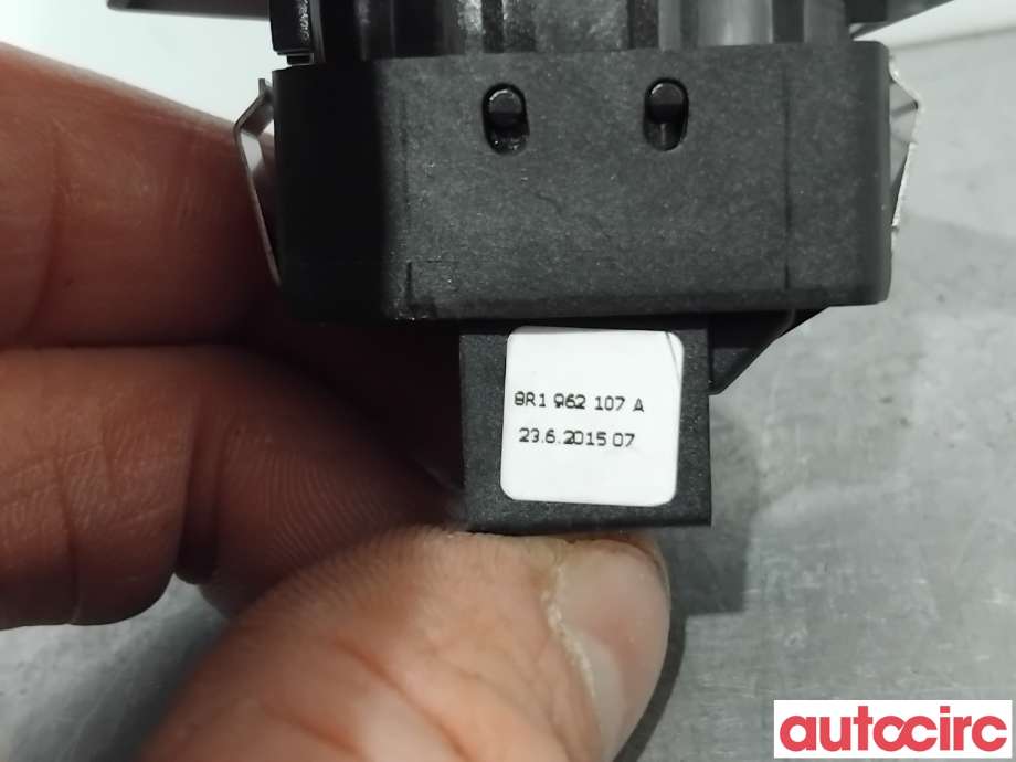 Bryter diverse til Audi Q5 2012-2017 (Type I, Fase 2) (AUDI|8R1962107A|)