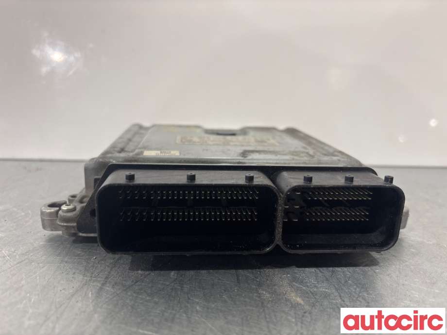 Styreenhet motor til Mercedes R-Klasse 2006-2013 (W251) (W251) (MERCEDES|A6421506791|0281013385)