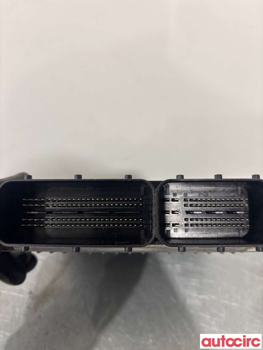 Styreenhet motor til Mercedes R-Klasse 2006-2013 (W251) (W251) (MERCEDES|A6421506791|0281013385)