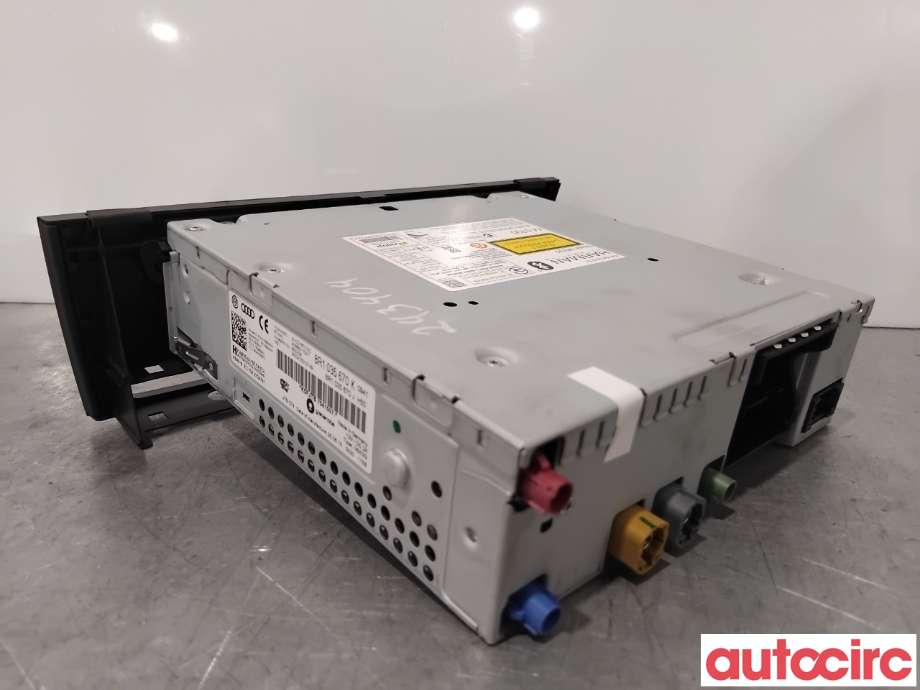 Bilstereo navigasjon til Audi Q5 2012-2017 (Type I, Fase 2)  (AUDI|8R1035670K|HBA516)