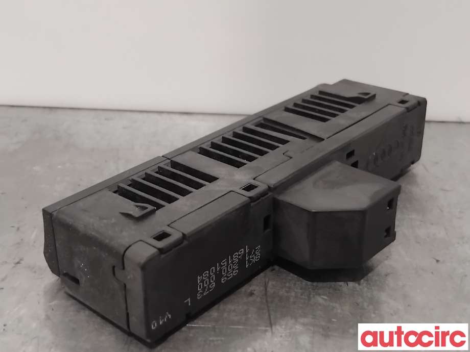 Bryter diverse til Audi Q5 2012-2017 (Type I, Fase 2) (AUDI|8K1959673L|)