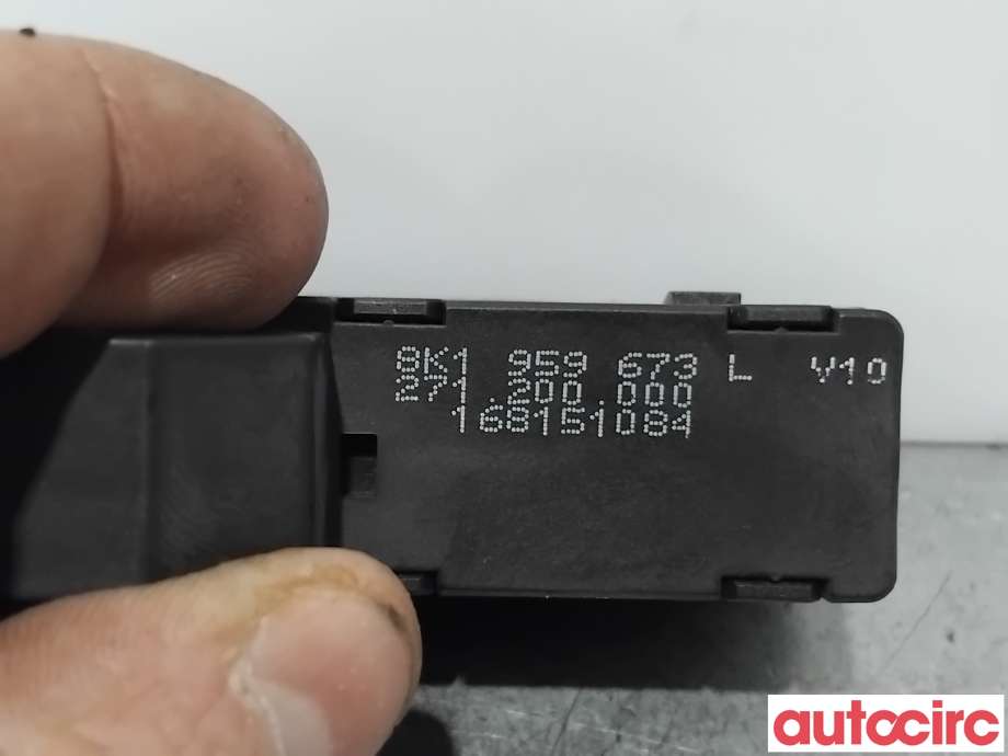 Bryter diverse til Audi Q5 2012-2017 (Type I, Fase 2) (AUDI|8K1959673L|)