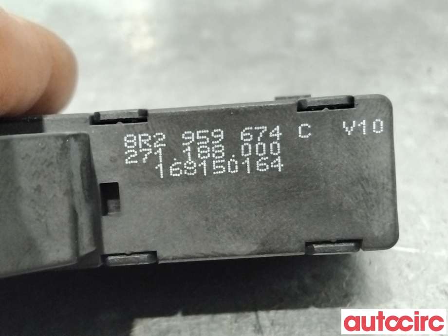Bryter diverse til Audi Q5 2012-2017 (Type I, Fase 2)  (AUDI|8R2959674C|)
