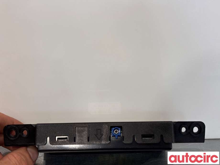 Antenne forsterker til Hyundai Ioniq 5 2021-->>  (HYUNDAI|96240GI100|)