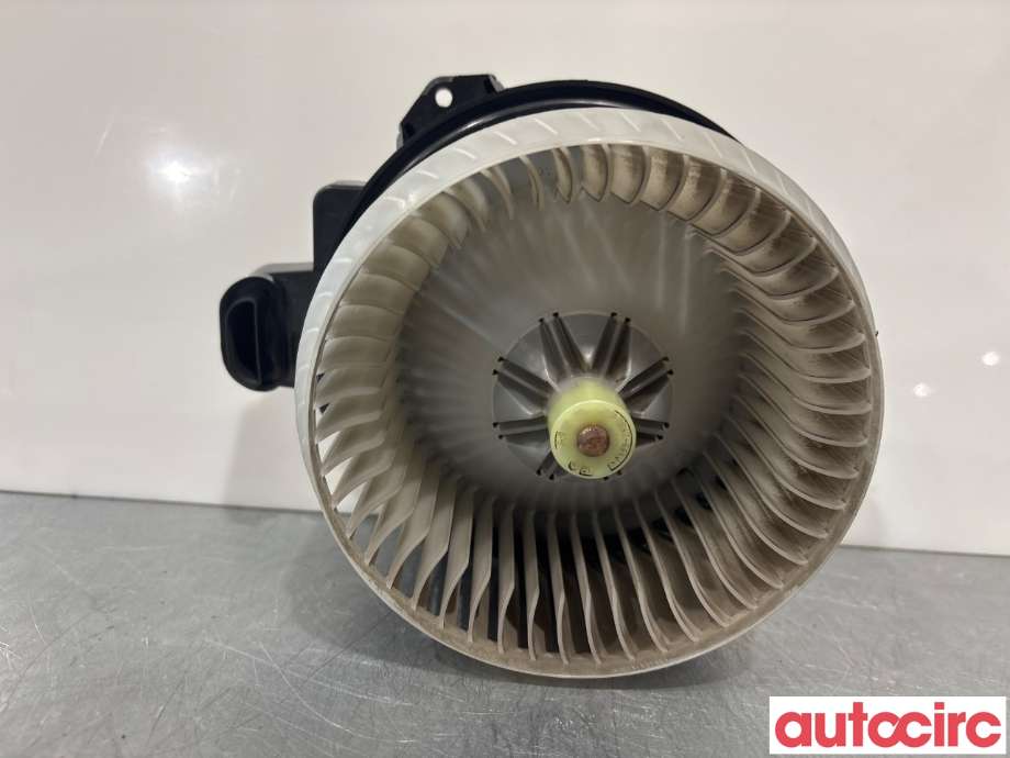 Varmeapparat motor til Toyota Avensis, 2009-2015 (Type III, Fase 1)  (TOYOTA|8710302150)