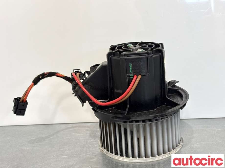 Varmeapparat motor til Mercedes C-Klasse 2011-2014 (Fase 2) (W204) (W204) (MERCEDES|A2128200708|V7771001|)