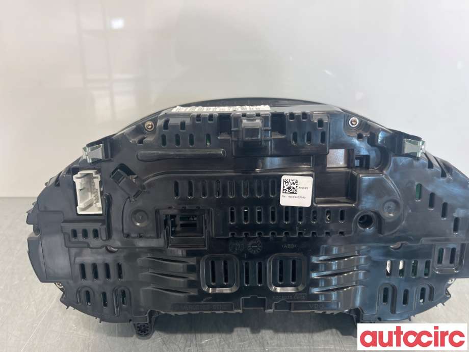 Instrumentpanel til Mercedes C-Klasse 2014-2018 (Fase 1) (W205) (W205) (MERCEDES|A2059002318)