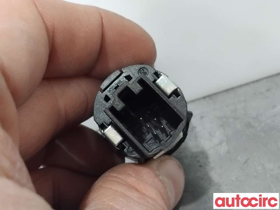 Bryter start/stopp til Audi A6, Allroad 2015-2019 (Type III, Fase 2) (C7) (C7) (AUDI|4G1905217A|10019065)