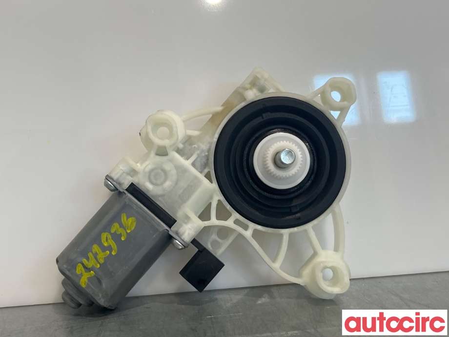 Ruteheis til Mercedes A-Klasse 2018-->> (W177) (W177) (MERCEDES|A0009062910|A0009065806)